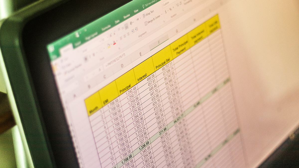 Excel研修2日間（基本操作、関数、データベース、ピポットテーブル、マクロなど）